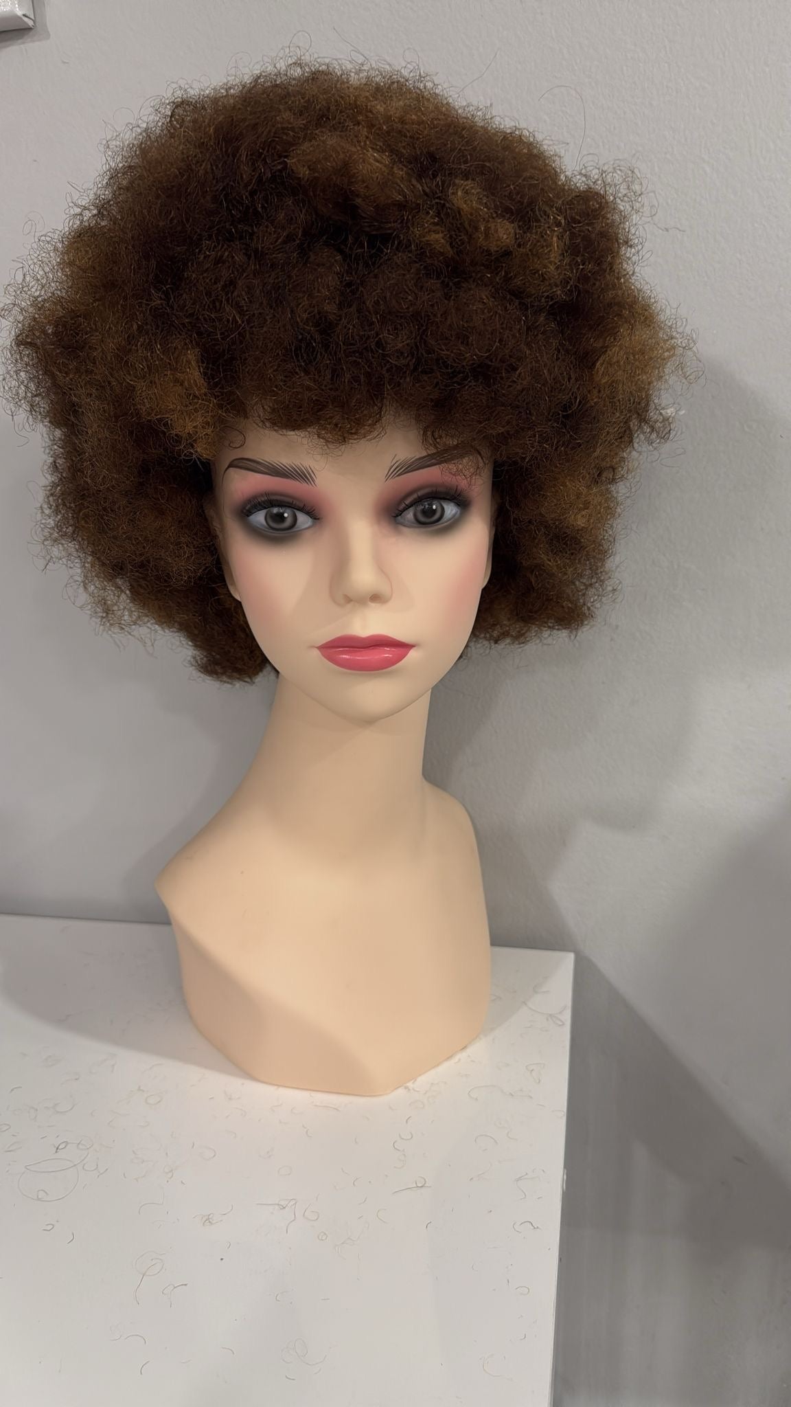 Short Afro Wig – Golden Brown Natural Style size 10