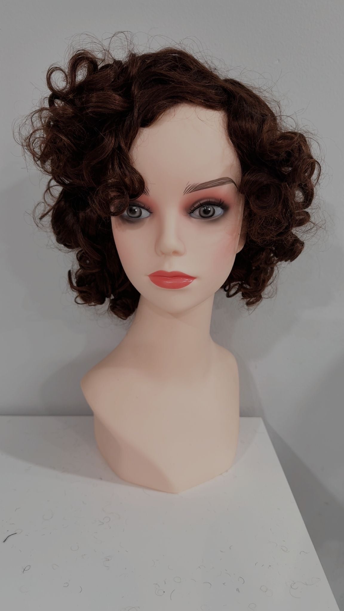 Short Chocolate Brown Curly Wig – Classic Elegance